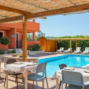3* Hotel Natura