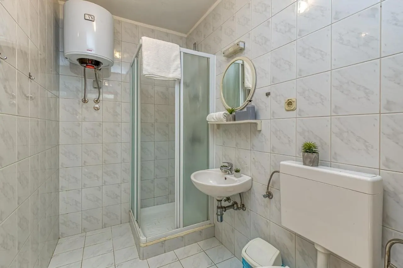 Guest house Apartment-Haus Wolbeck Cervar-Porat Croatia