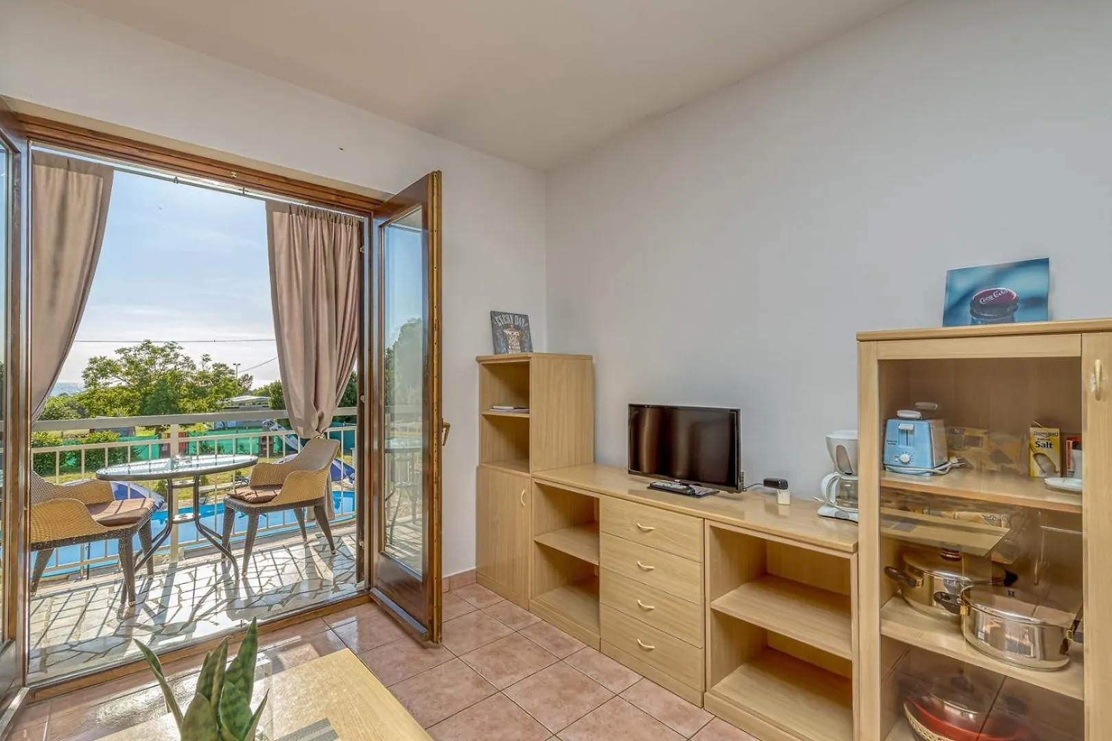 Guest house Apartment-Haus Wolbeck Cervar-Porat